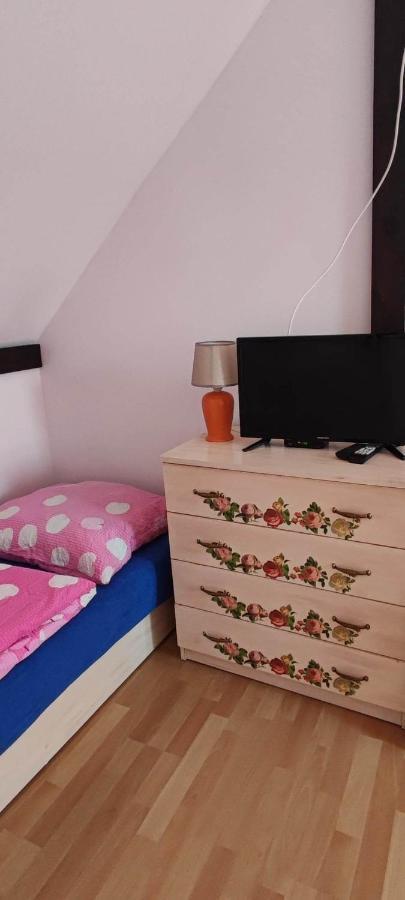 Ferienwohnung Gosciniec Mazurek Lötzen Exterior foto