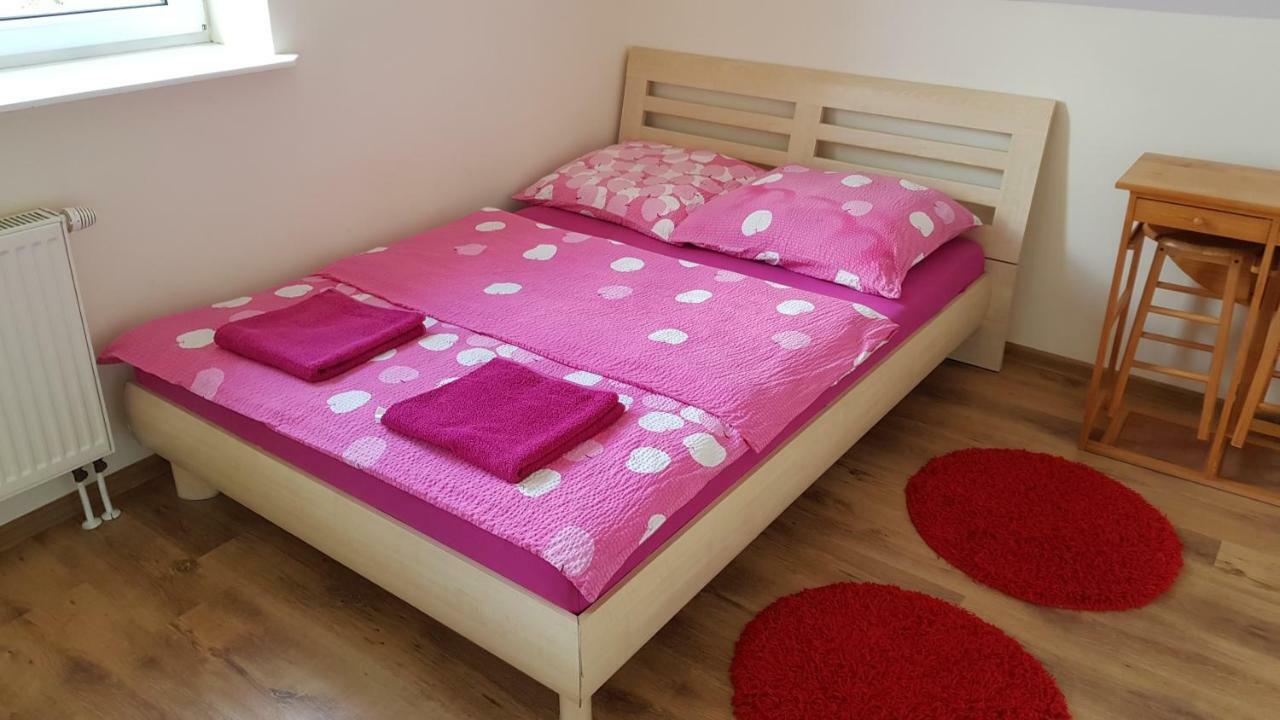 Ferienwohnung Gosciniec Mazurek Lötzen Exterior foto